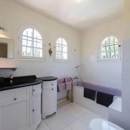 Dom wakacyjny Holiday Home By Interhome